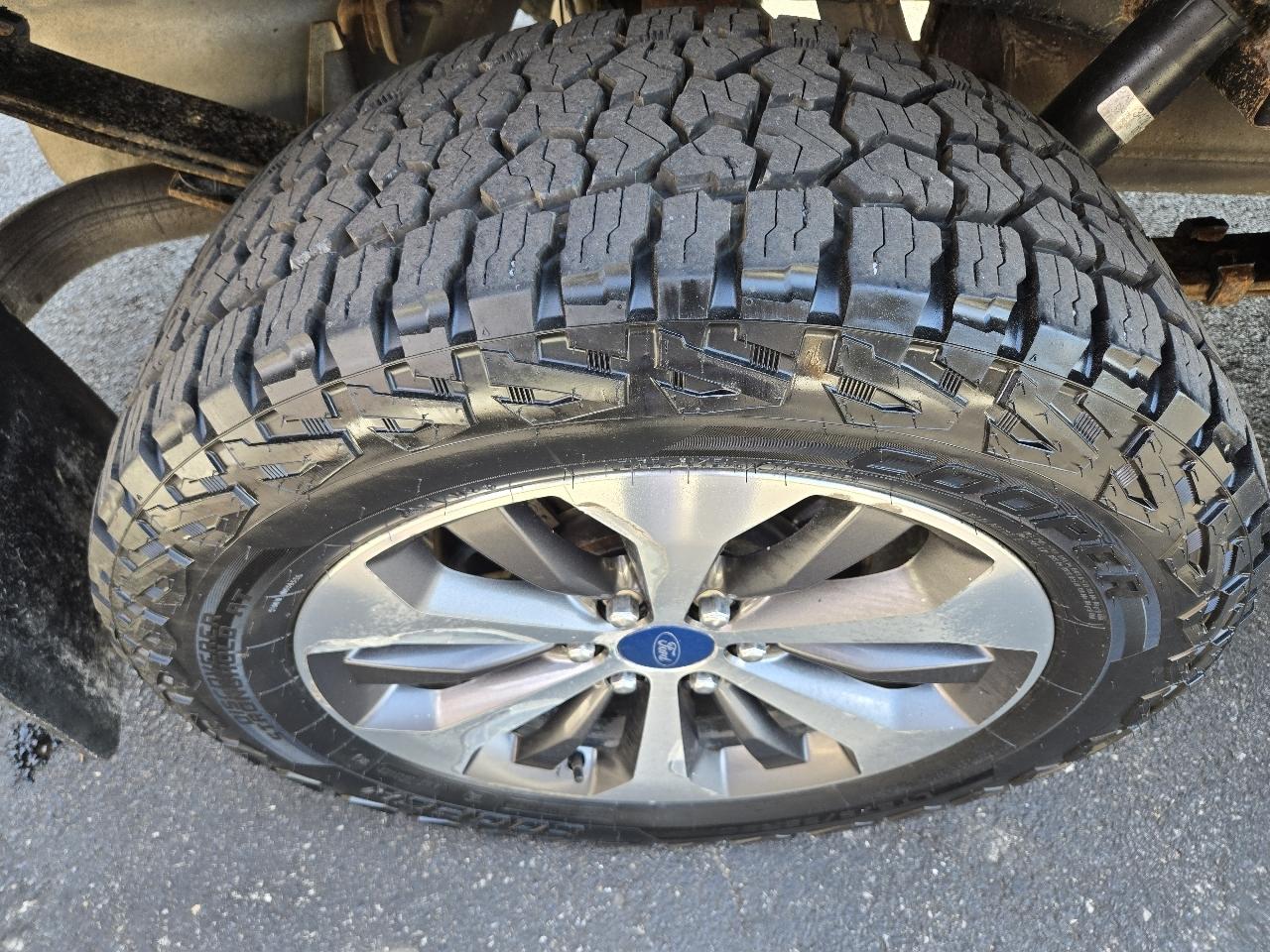 Ford F-150 XL SuperCrew 5.5-ft. Bed 4WD 2019