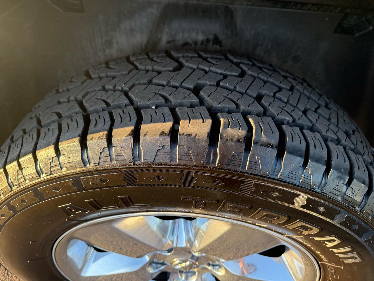 RAM 1500 SLT Quad Cab 4WD 2017