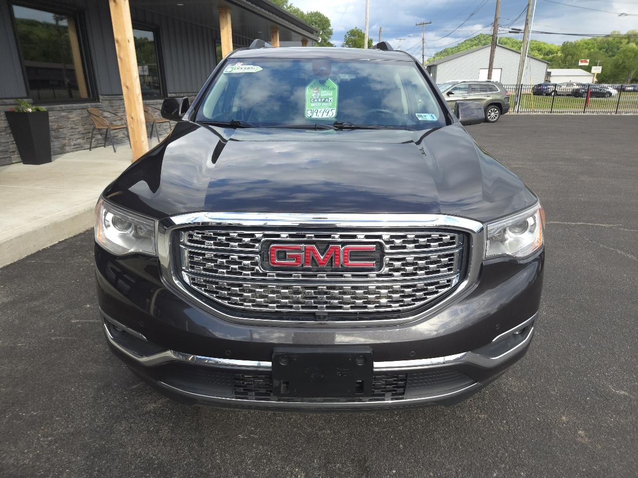 GMC Acadia Denali AWD 2017
