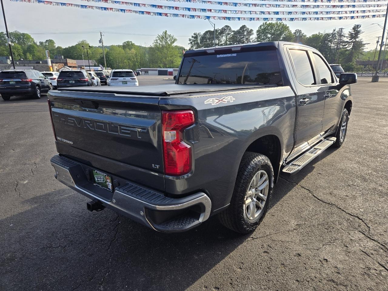 Chevrolet Silverado 1500 LT Crew Cab 4WD 2020