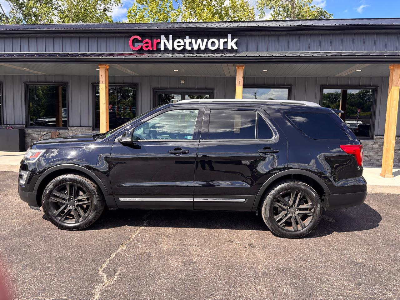 Ford Explorer XLT 4WD 2017