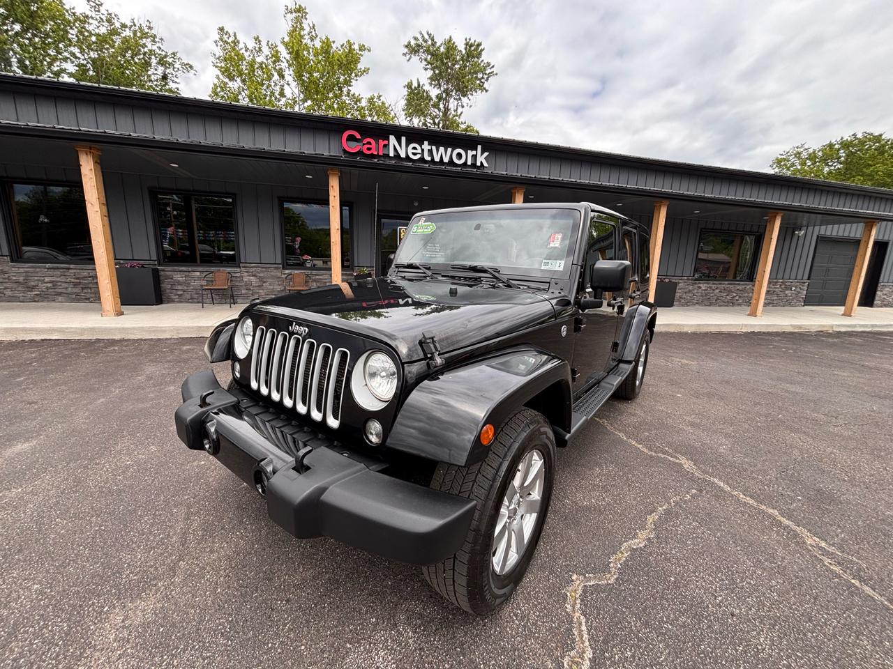 2016 Jeep Wrangler Unlimited Sahara 4WD