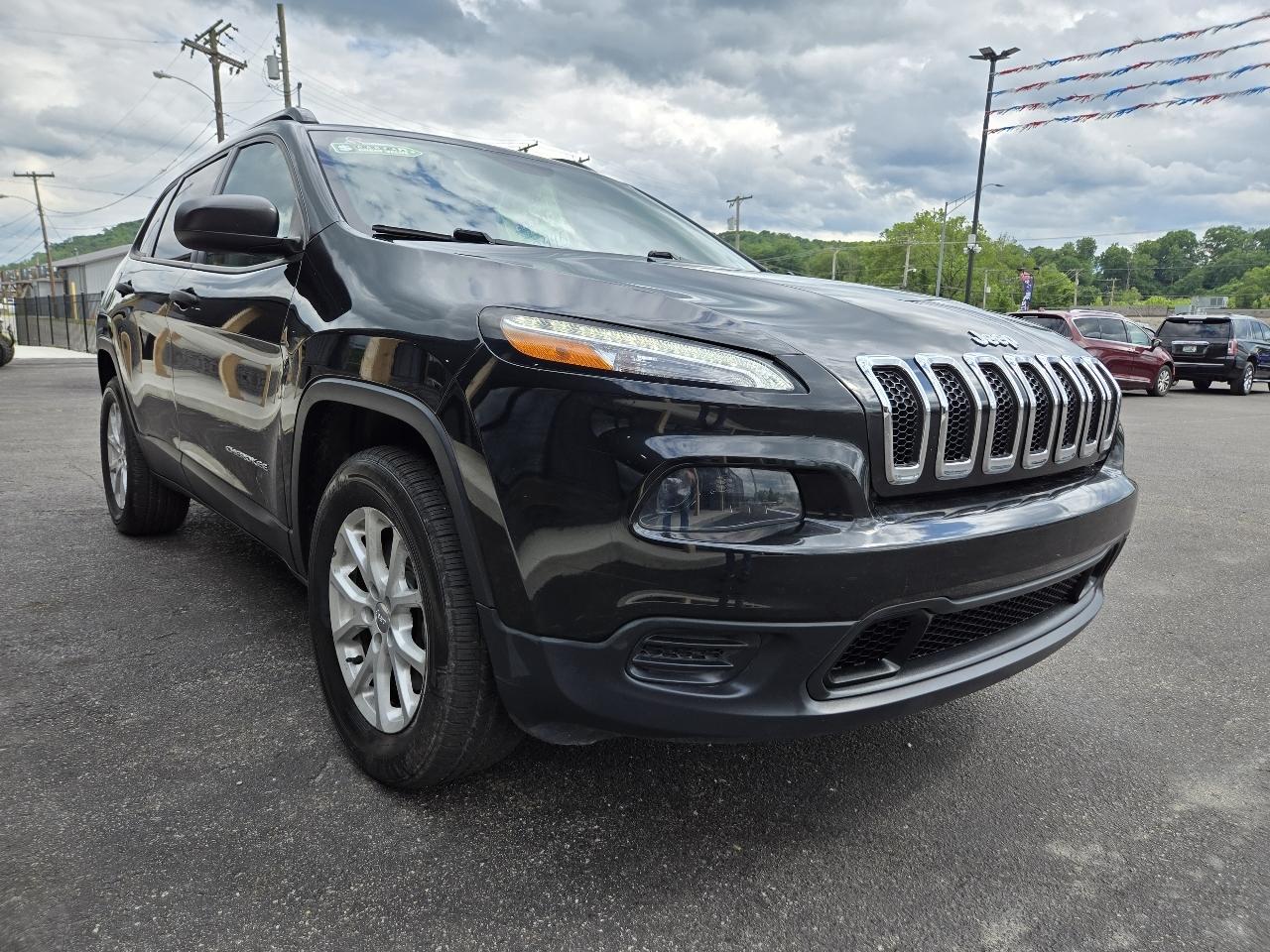 Jeep Cherokee Sport 4WD 2016
