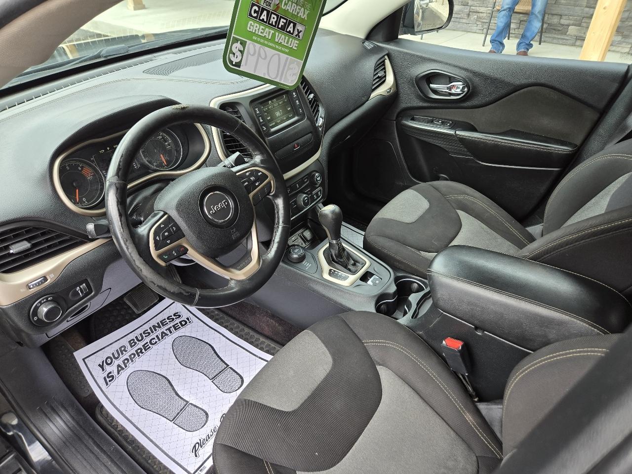 Jeep Cherokee Sport 4WD 2016