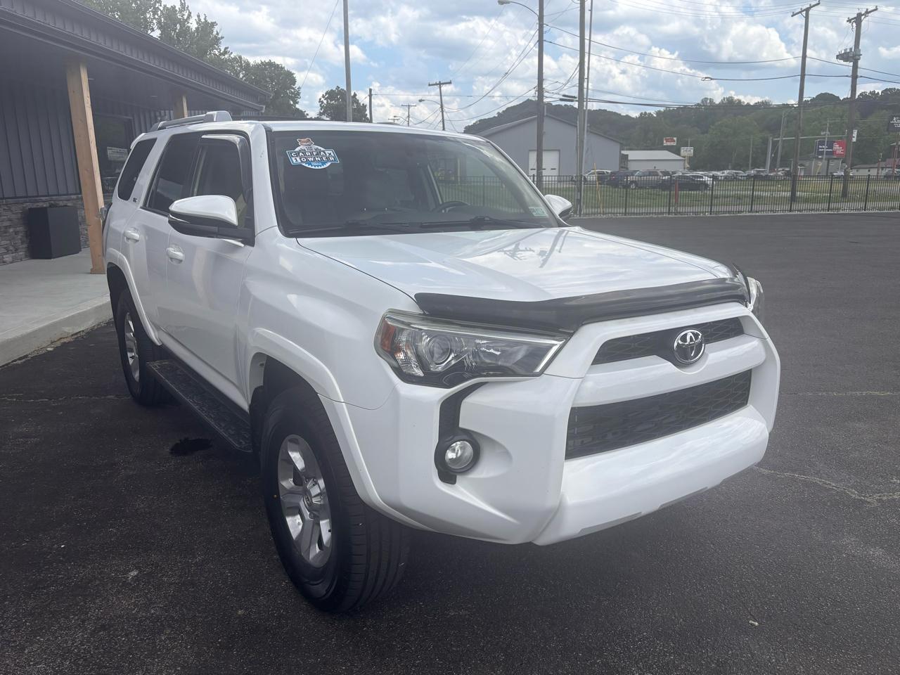 Toyota 4Runner SR5 4WD 2016
