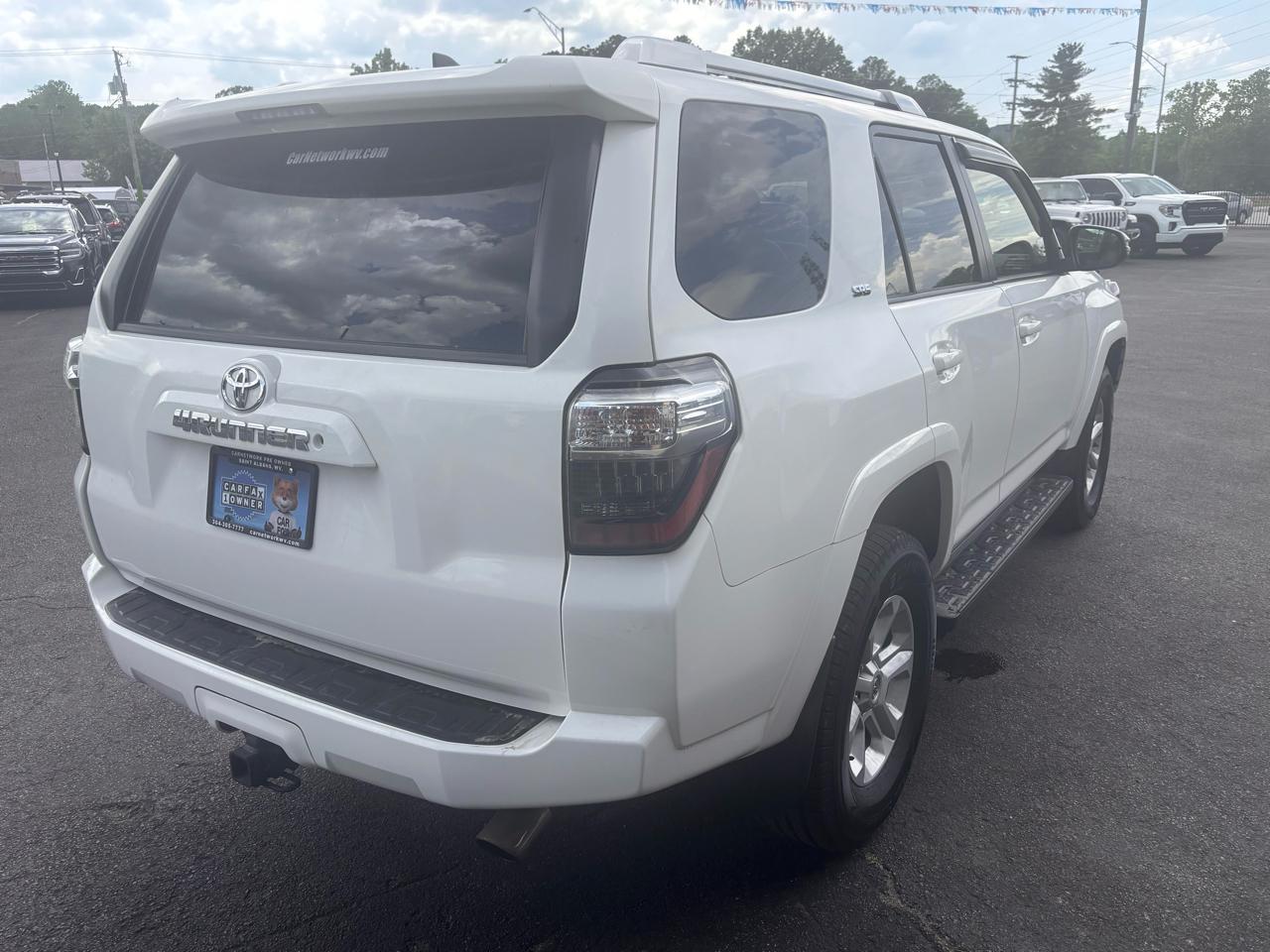 Toyota 4Runner SR5 4WD 2016