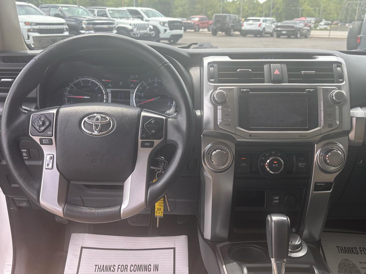 Toyota 4Runner SR5 4WD 2016