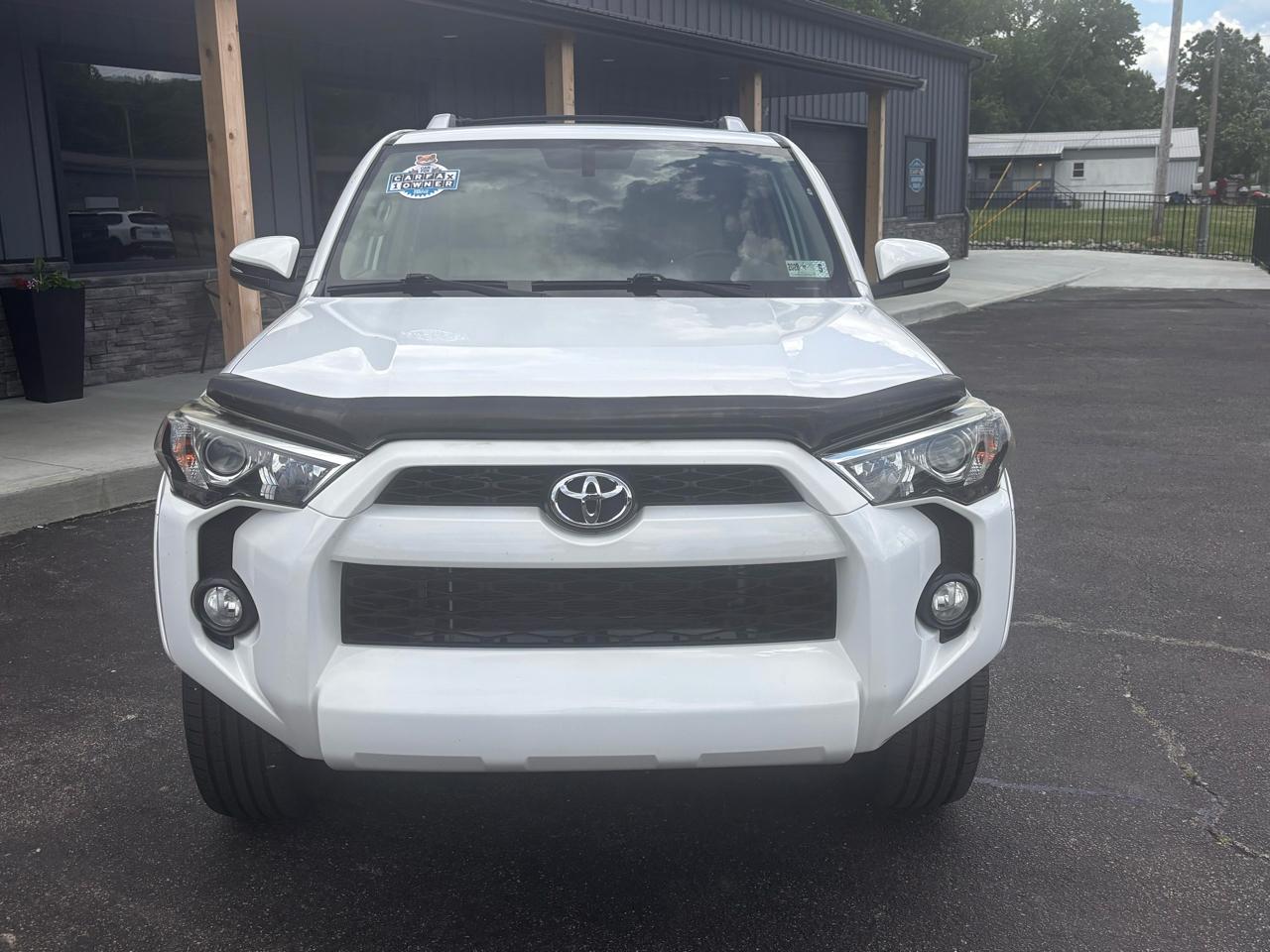 Toyota 4Runner SR5 4WD 2016