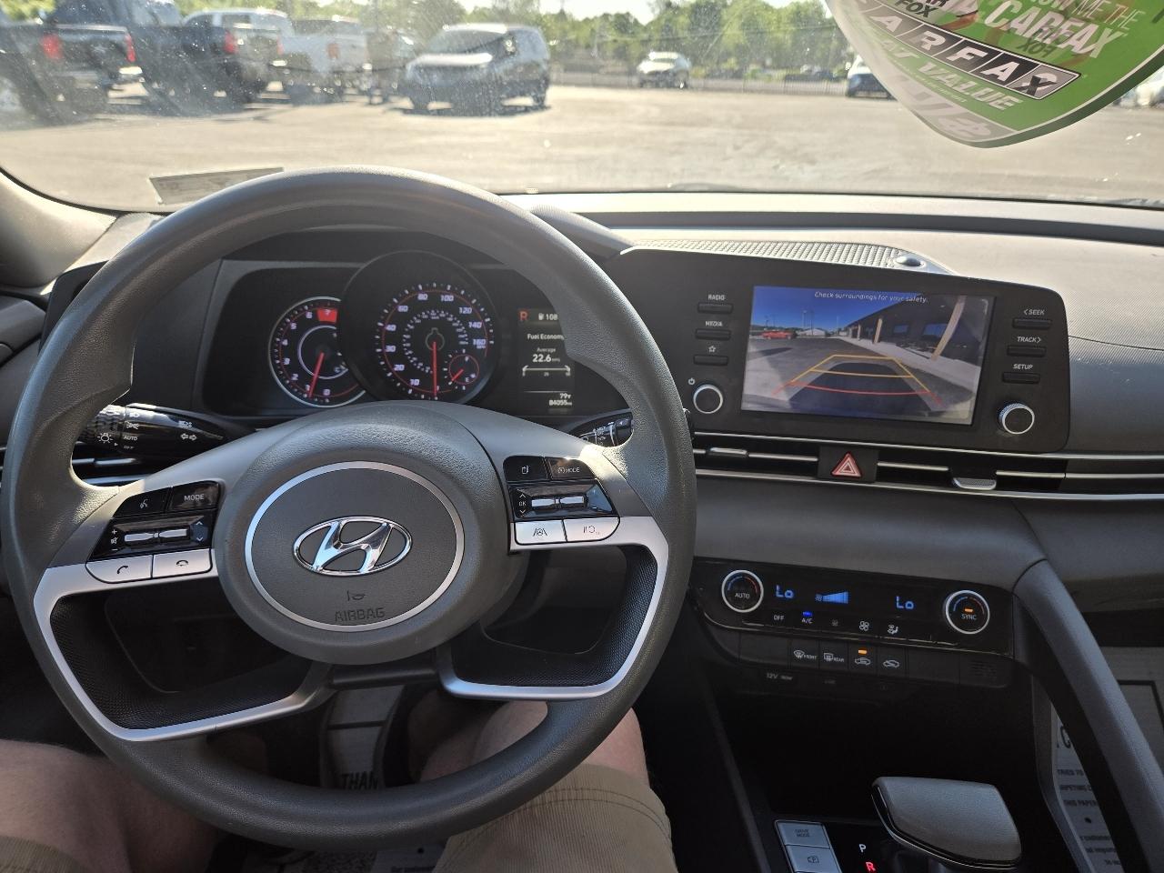 Hyundai Elantra SEL 2022
