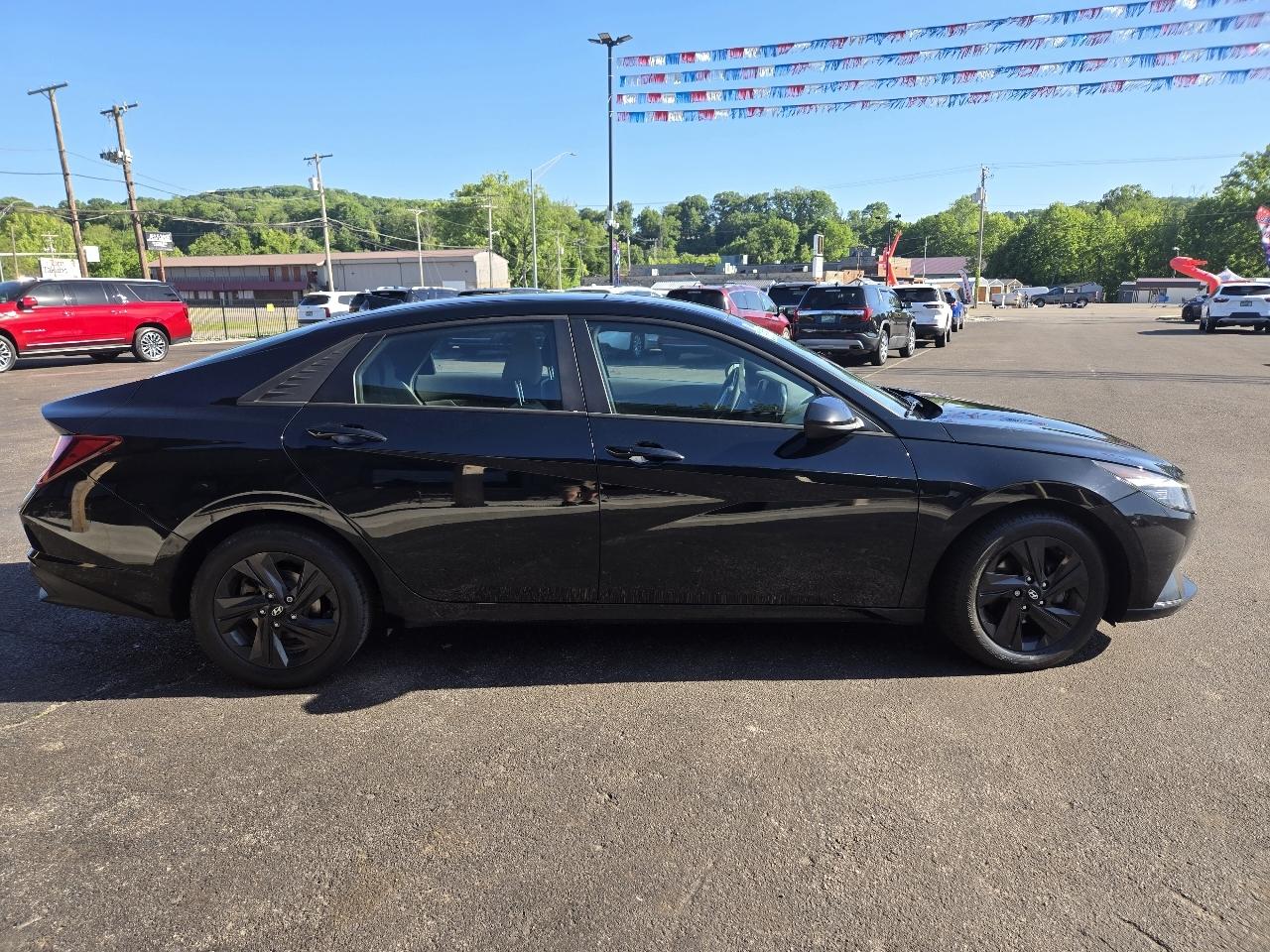 Hyundai Elantra SEL 2022