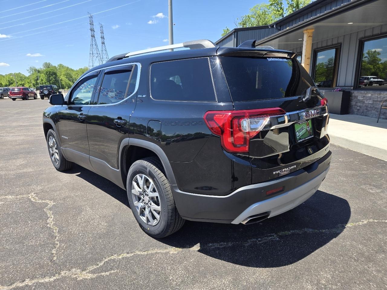 GMC Acadia SLE AWD 2022
