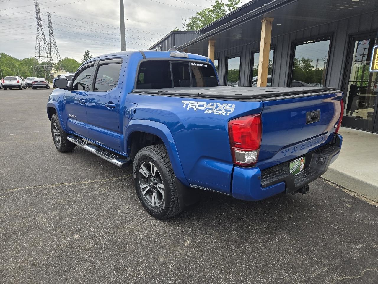 Toyota Tacoma SR5 Double Cab Long Bed V6 6AT 4WD 2016