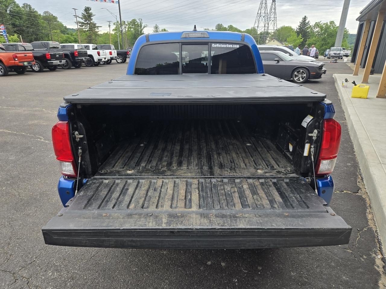 Toyota Tacoma SR5 Double Cab Long Bed V6 6AT 4WD 2016