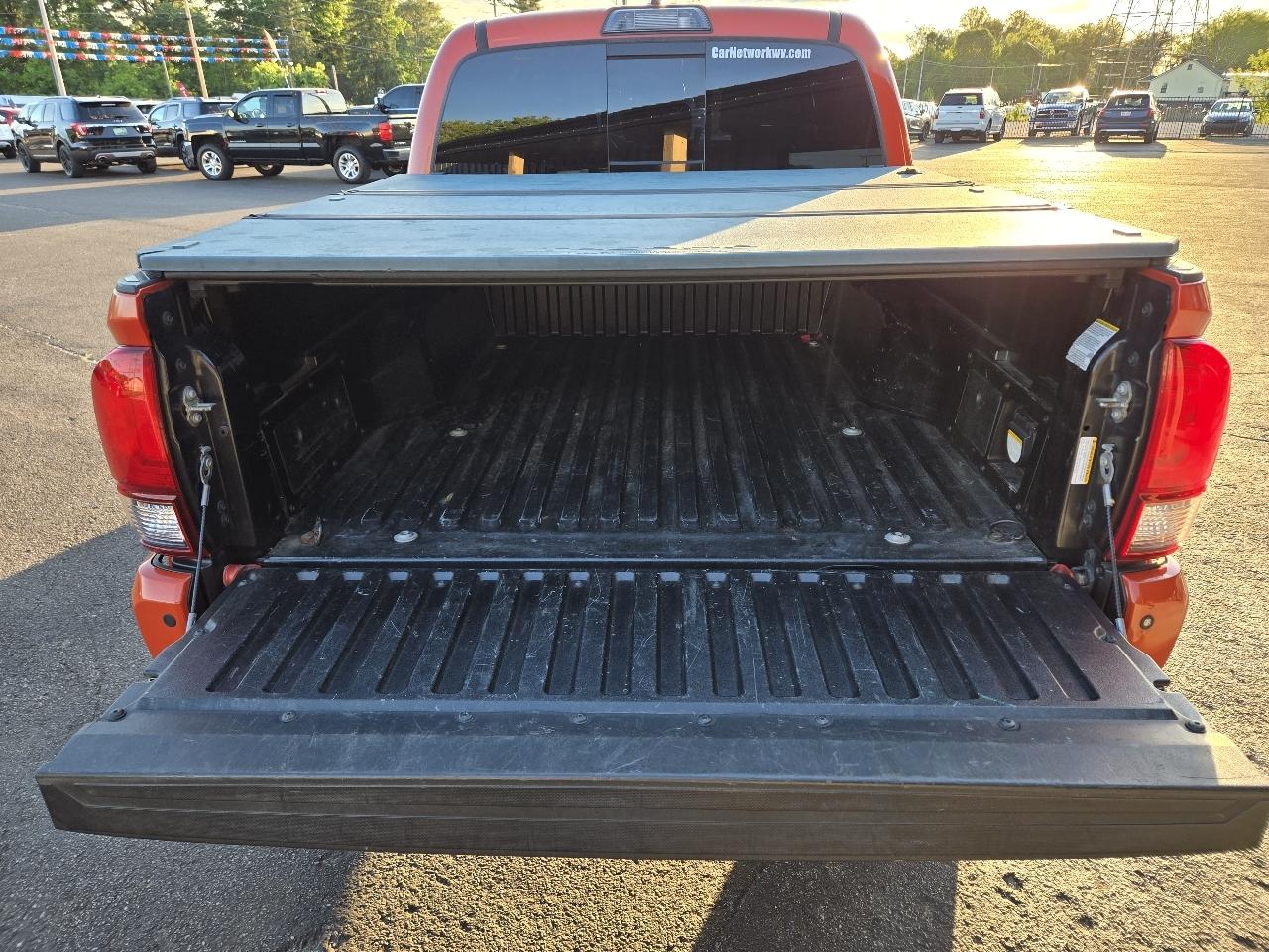 Toyota Tacoma SR5 Double Cab Long Bed V6 6AT 4WD 2018