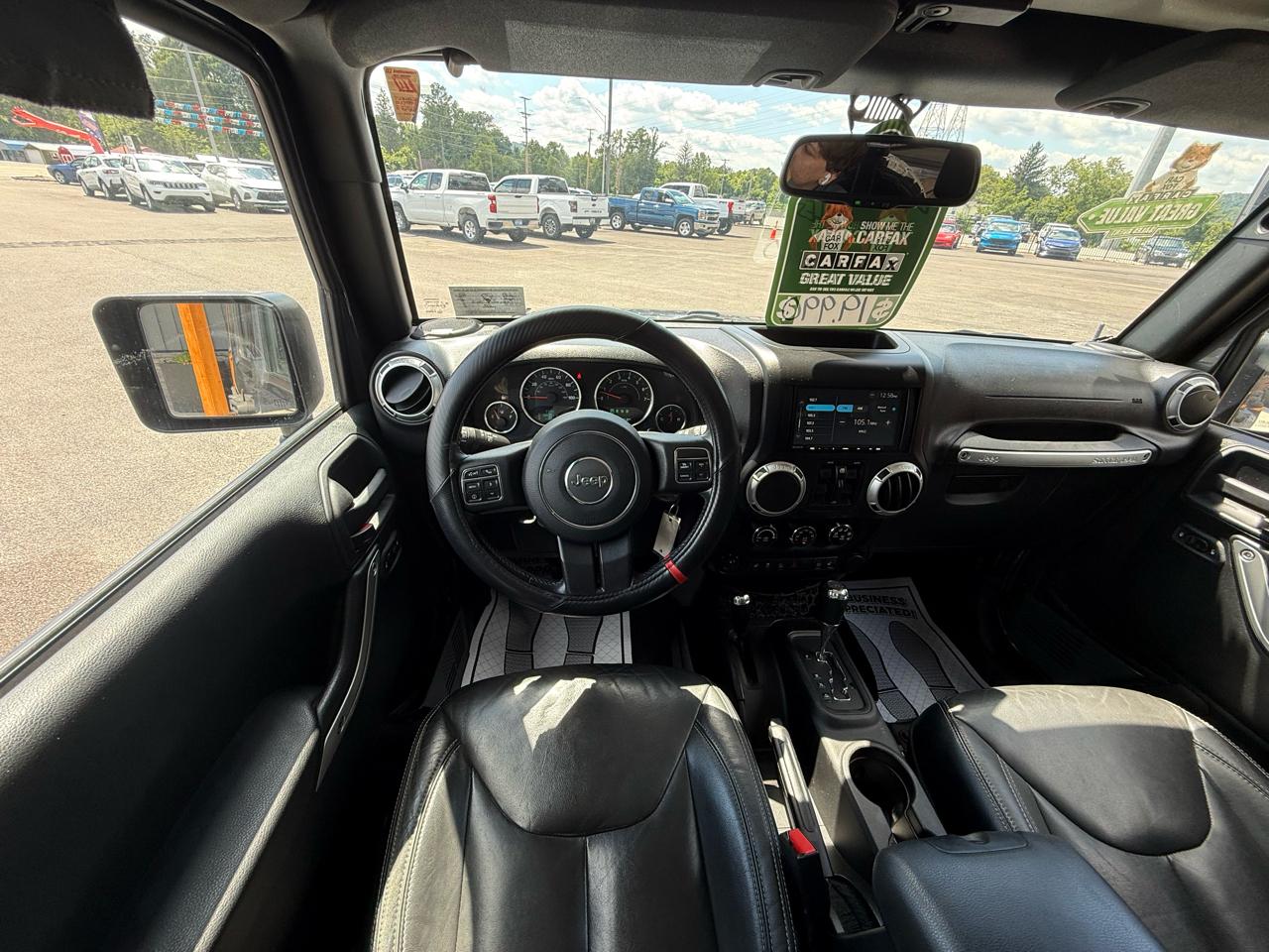Jeep Wrangler Unlimited Sahara 4WD 2016