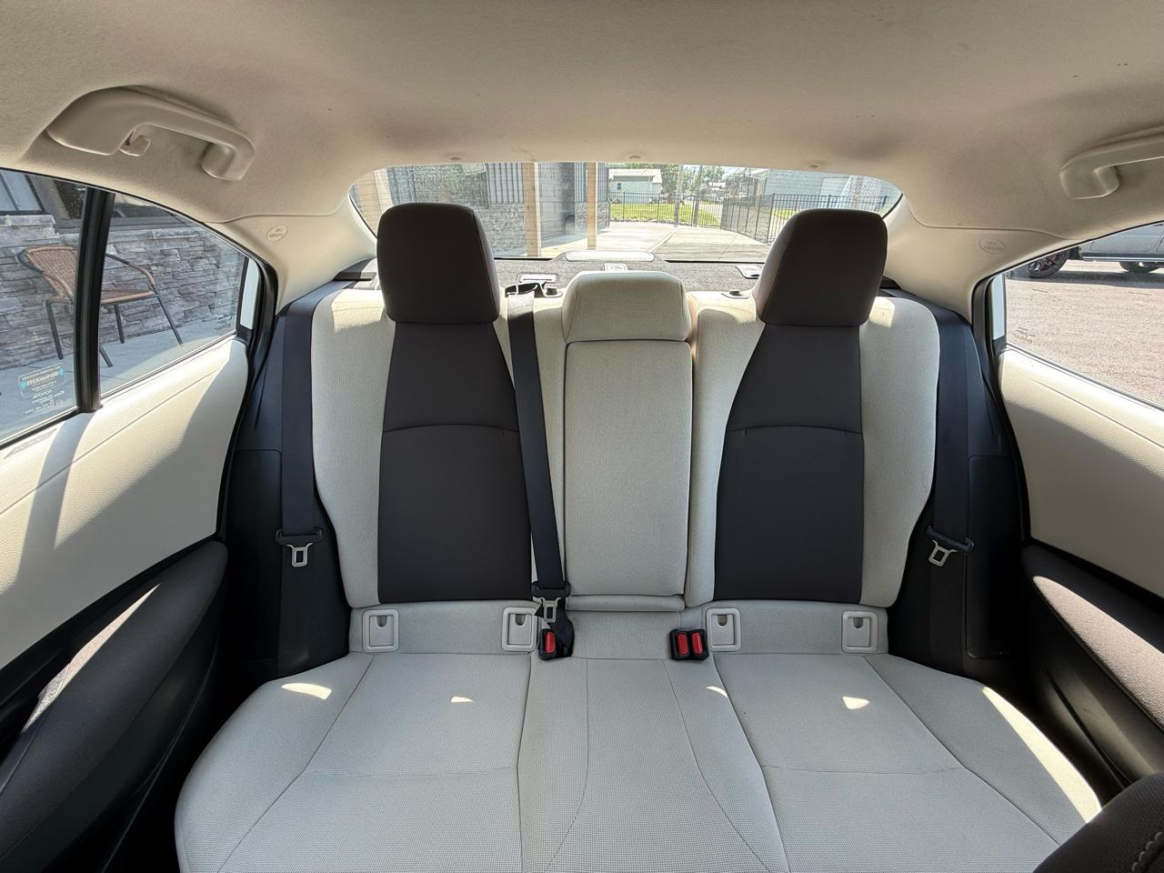 Toyota Corolla LE 2021