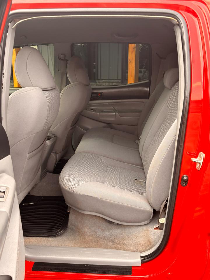 Toyota Tacoma Double Cab V6 4WD 2011