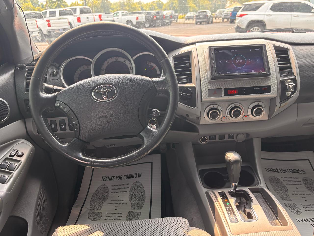 Toyota Tacoma Double Cab V6 4WD 2011