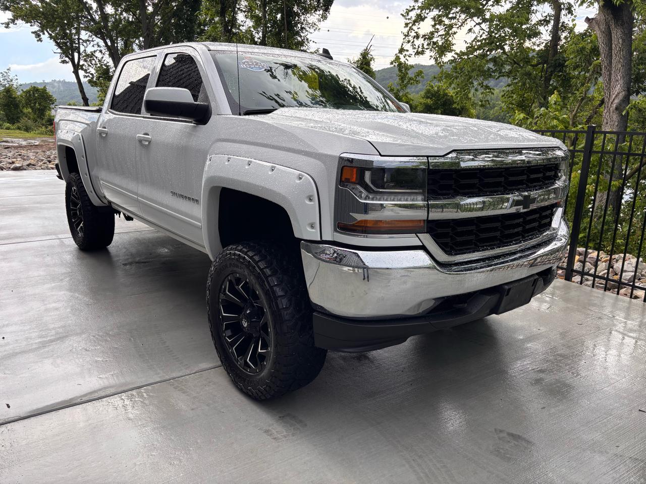Chevrolet Silverado 1500 LT Crew Cab 4WD 2018