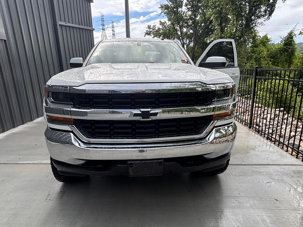 Chevrolet Silverado 1500 LT Crew Cab 4WD 2018