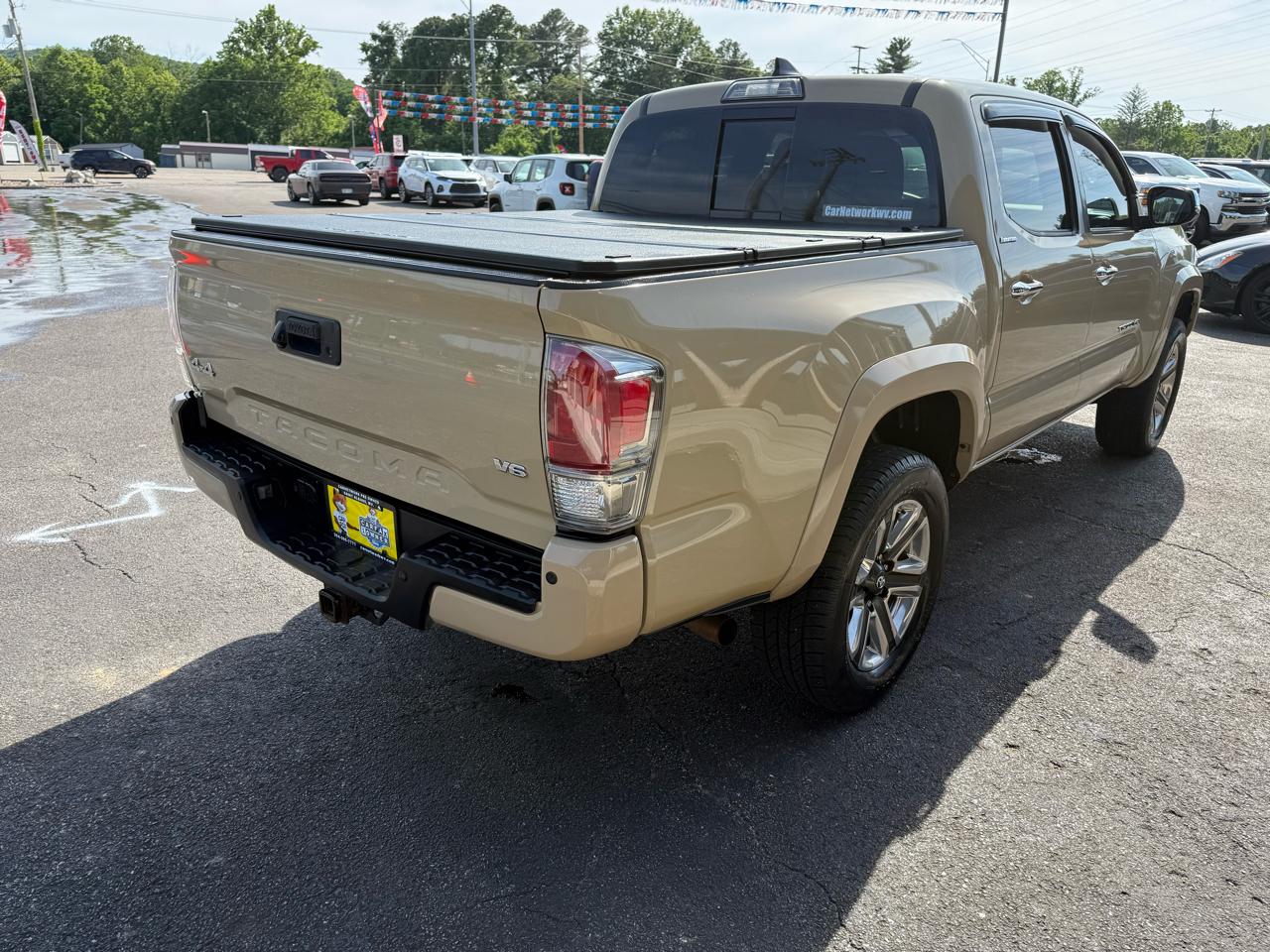 Toyota Tacoma Limited Double Cab V6 6AT 4WD 2017
