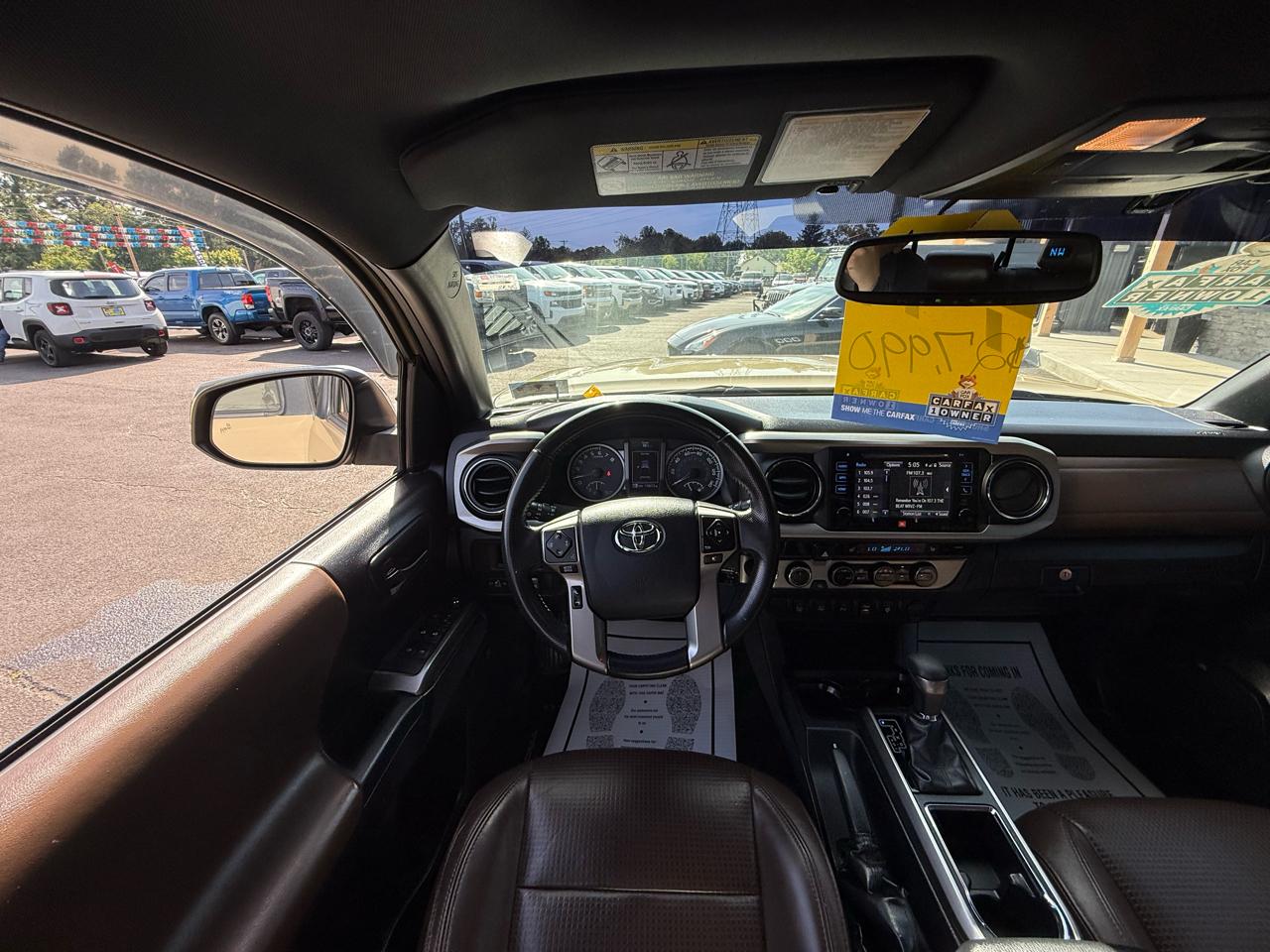 Toyota Tacoma Limited Double Cab V6 6AT 4WD 2017