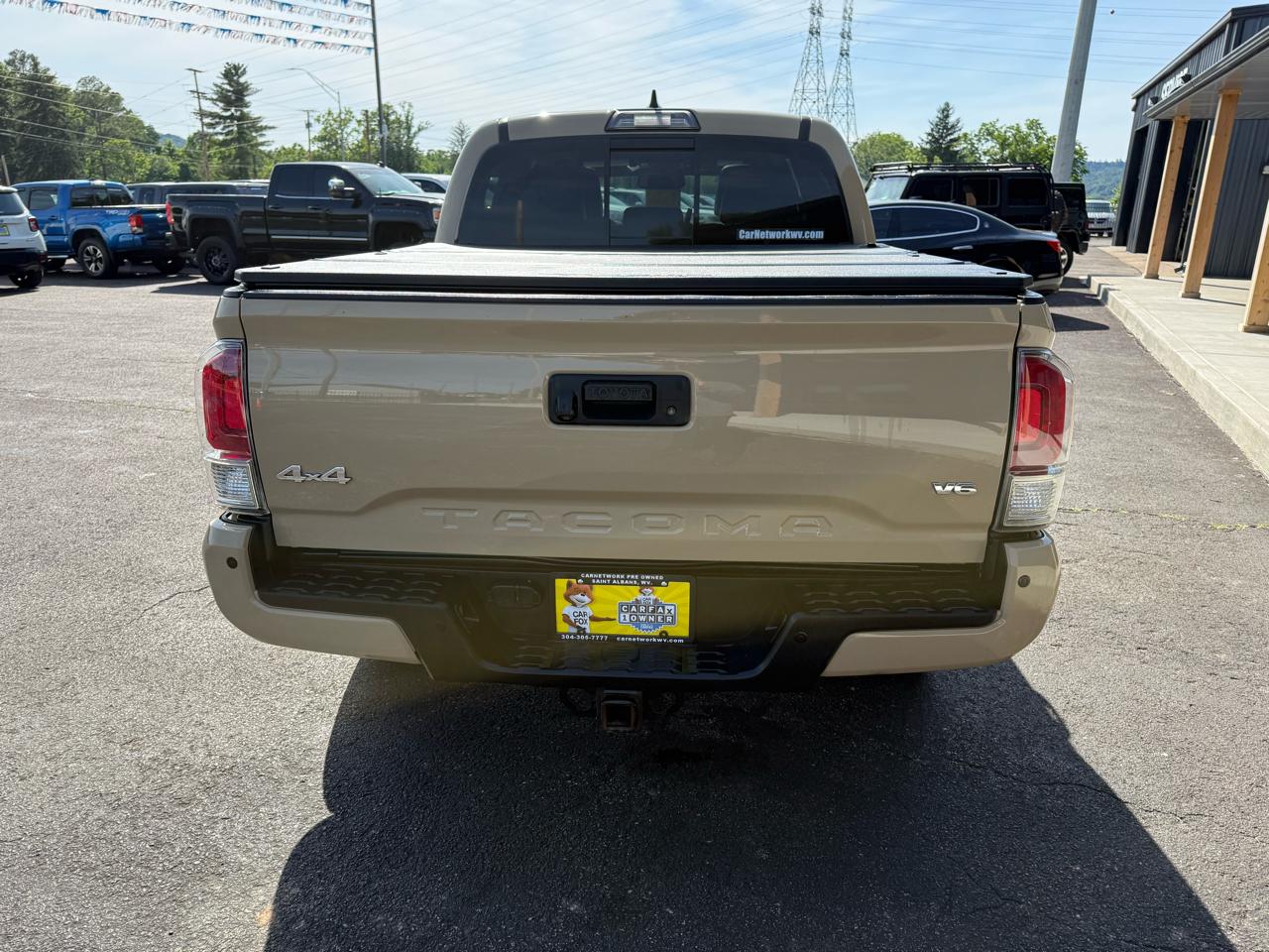 Toyota Tacoma Limited Double Cab V6 6AT 4WD 2017