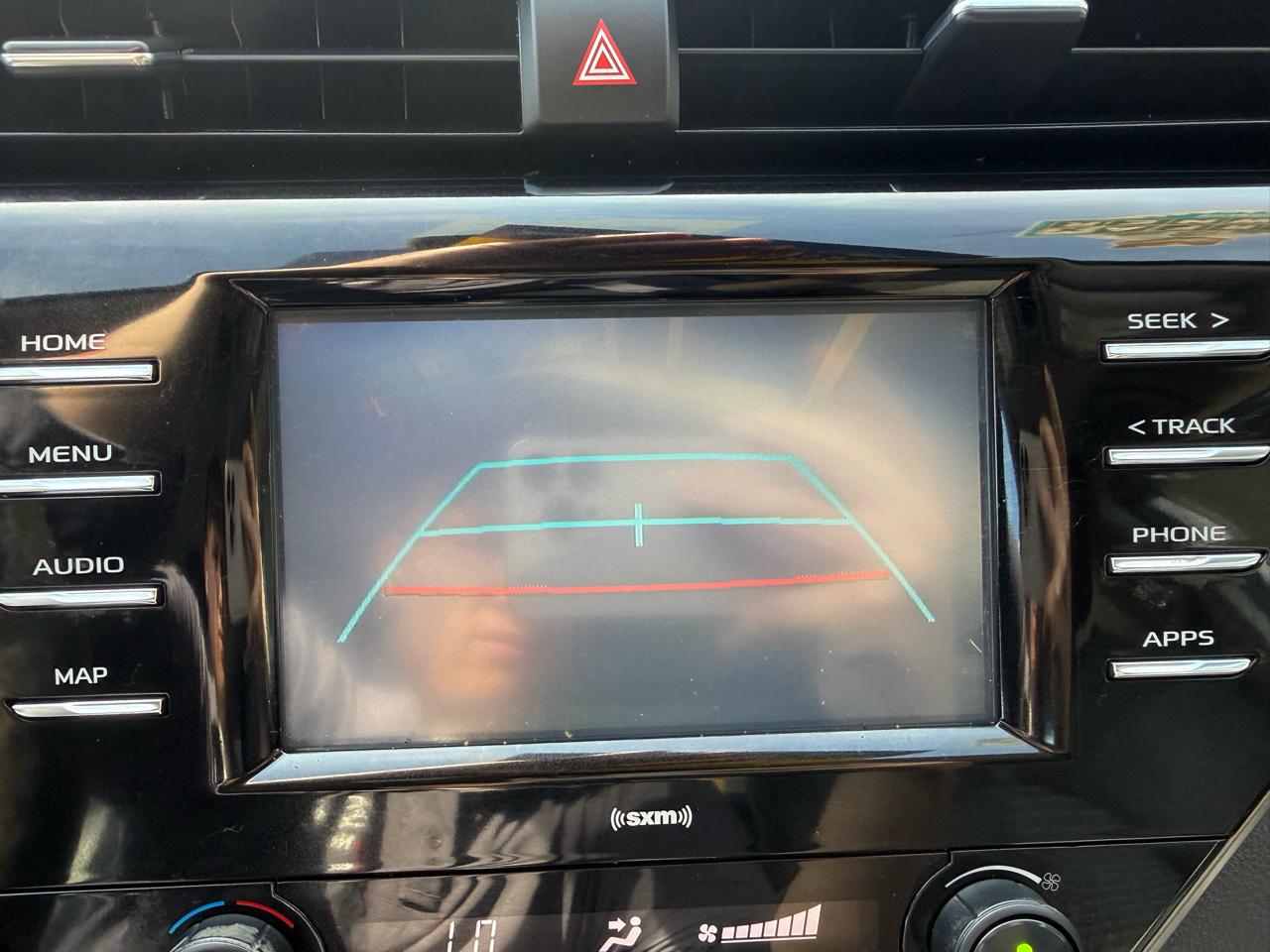Toyota Camry SE 2020