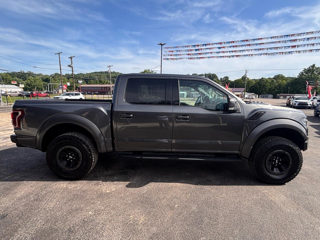 Ford F-150 Raptor SuperCrew 4WD 2018