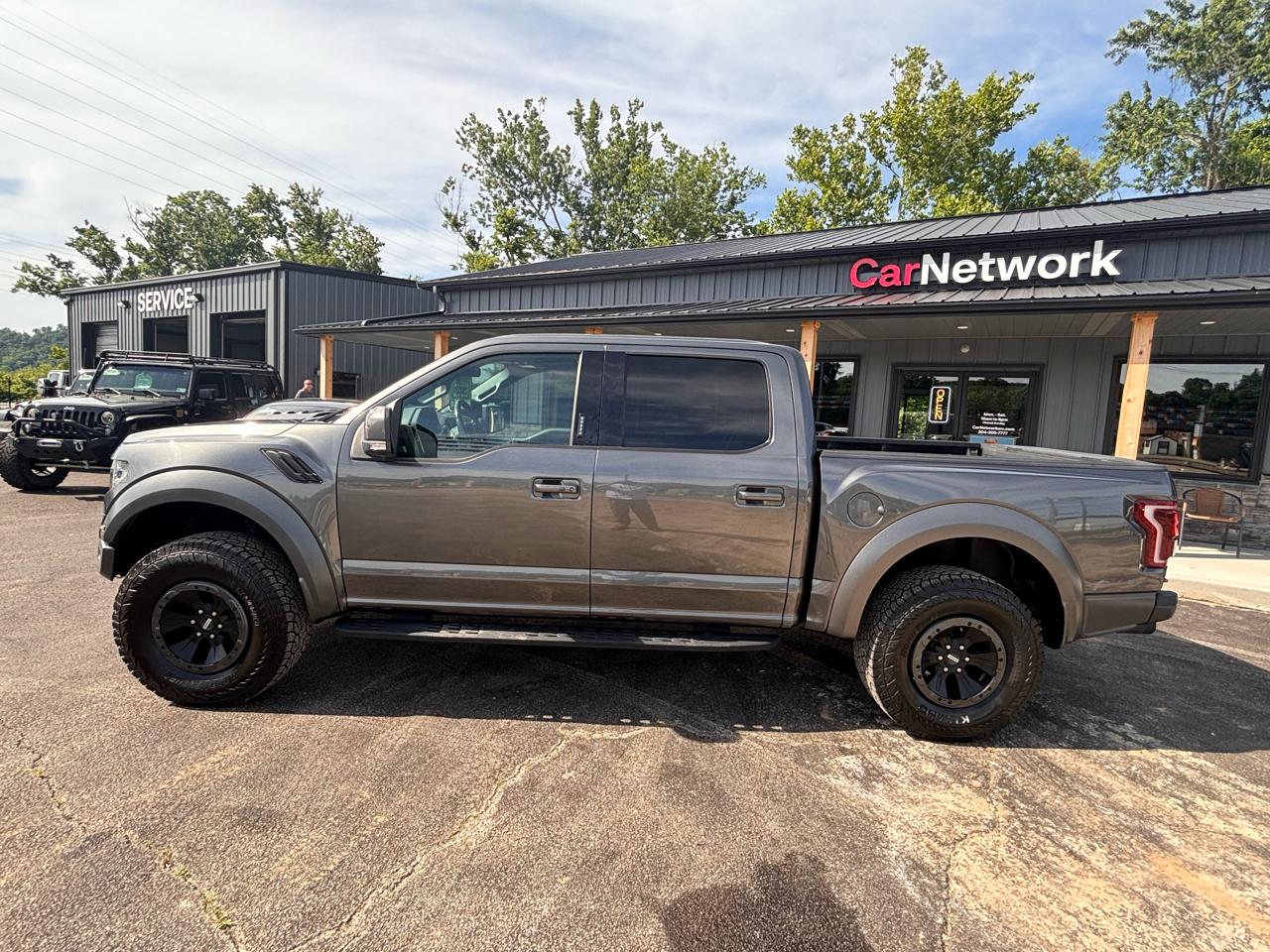 Ford F-150 Raptor SuperCrew 4WD 2018