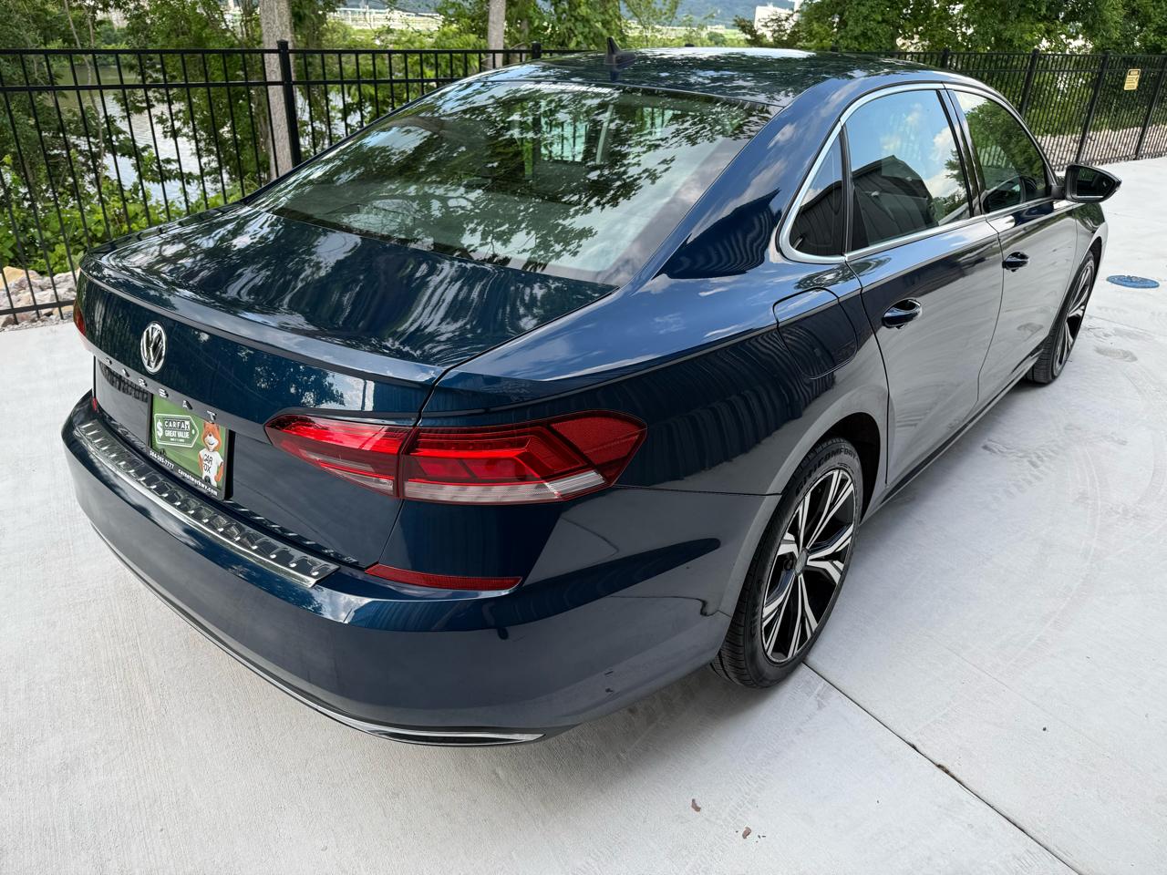Volkswagen Passat SE 2021