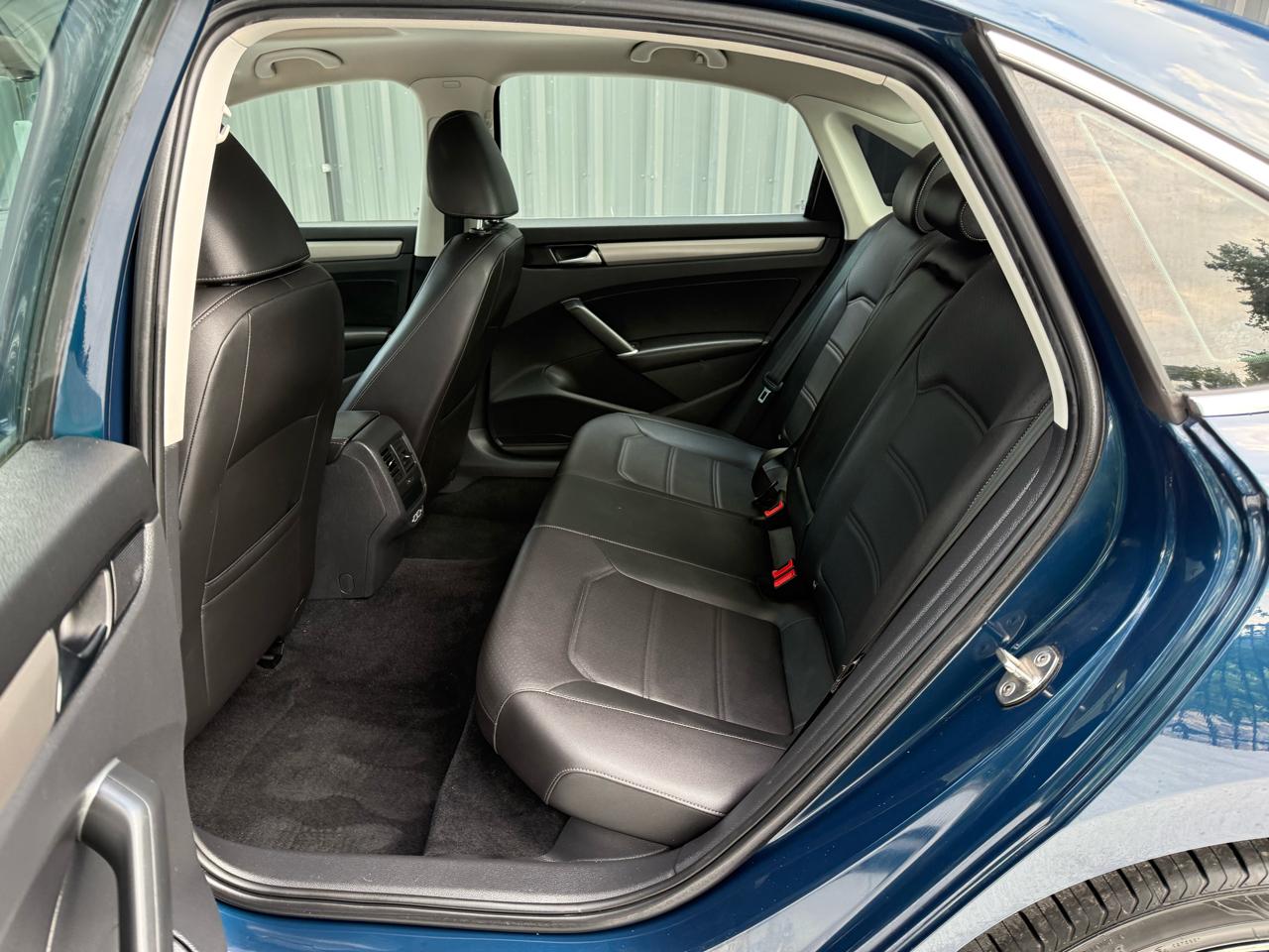 Volkswagen Passat SE 2021