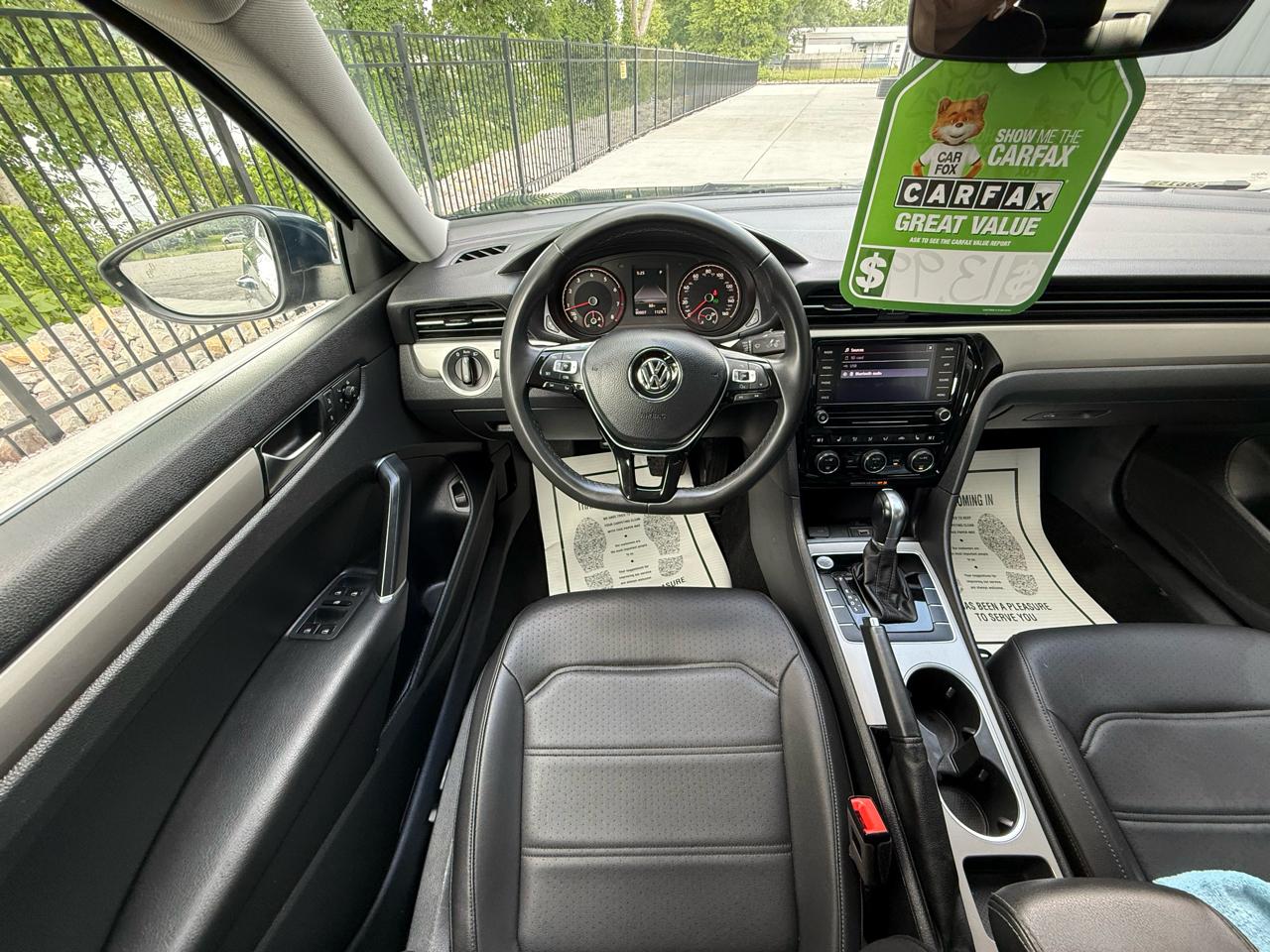 Volkswagen Passat SE 2021