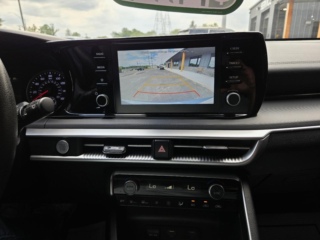Kia K5 LXS 4D Sedan AWD 2021