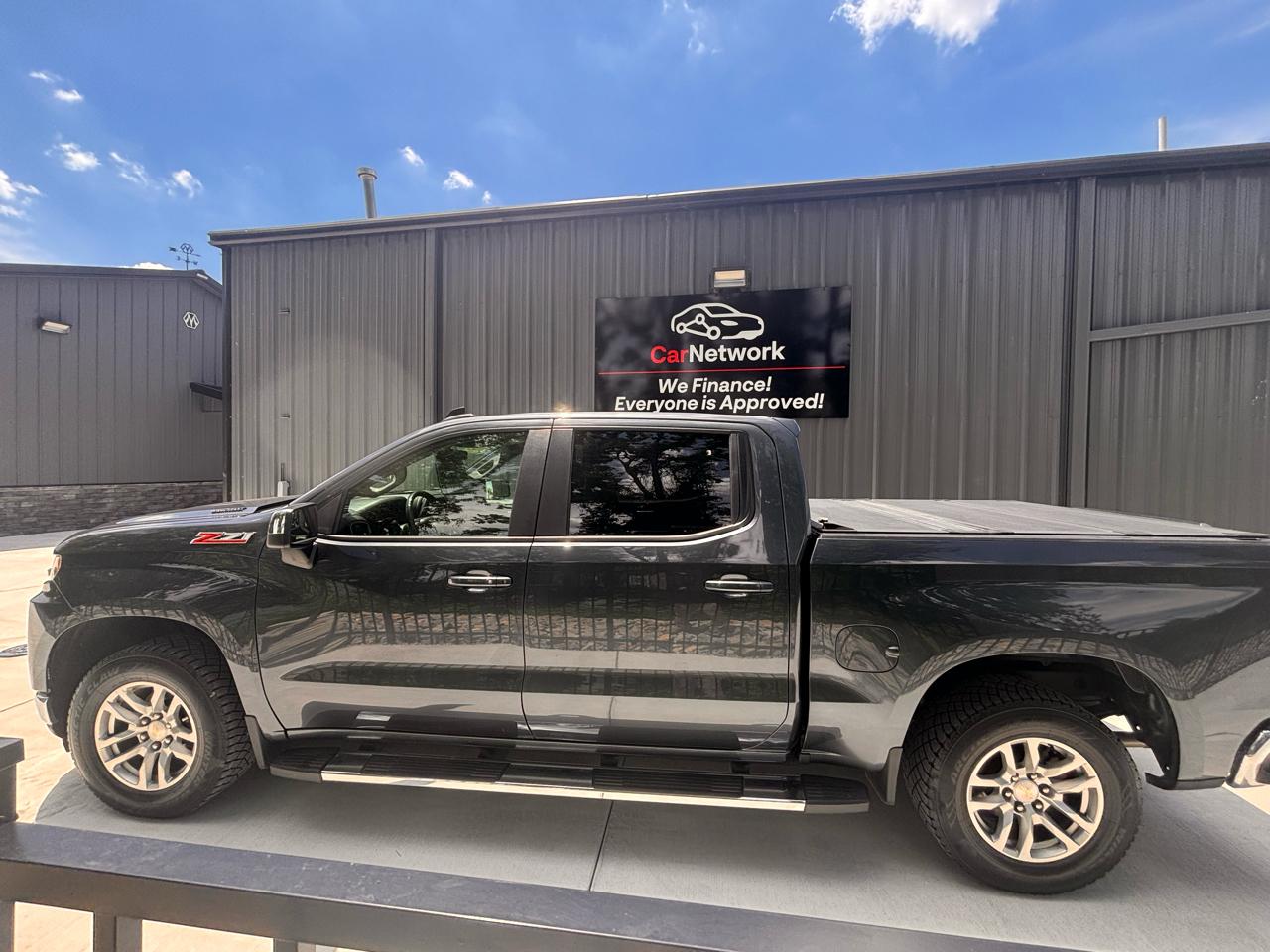 Chevrolet Silverado 1500 LT Crew Cab 4WD 2020