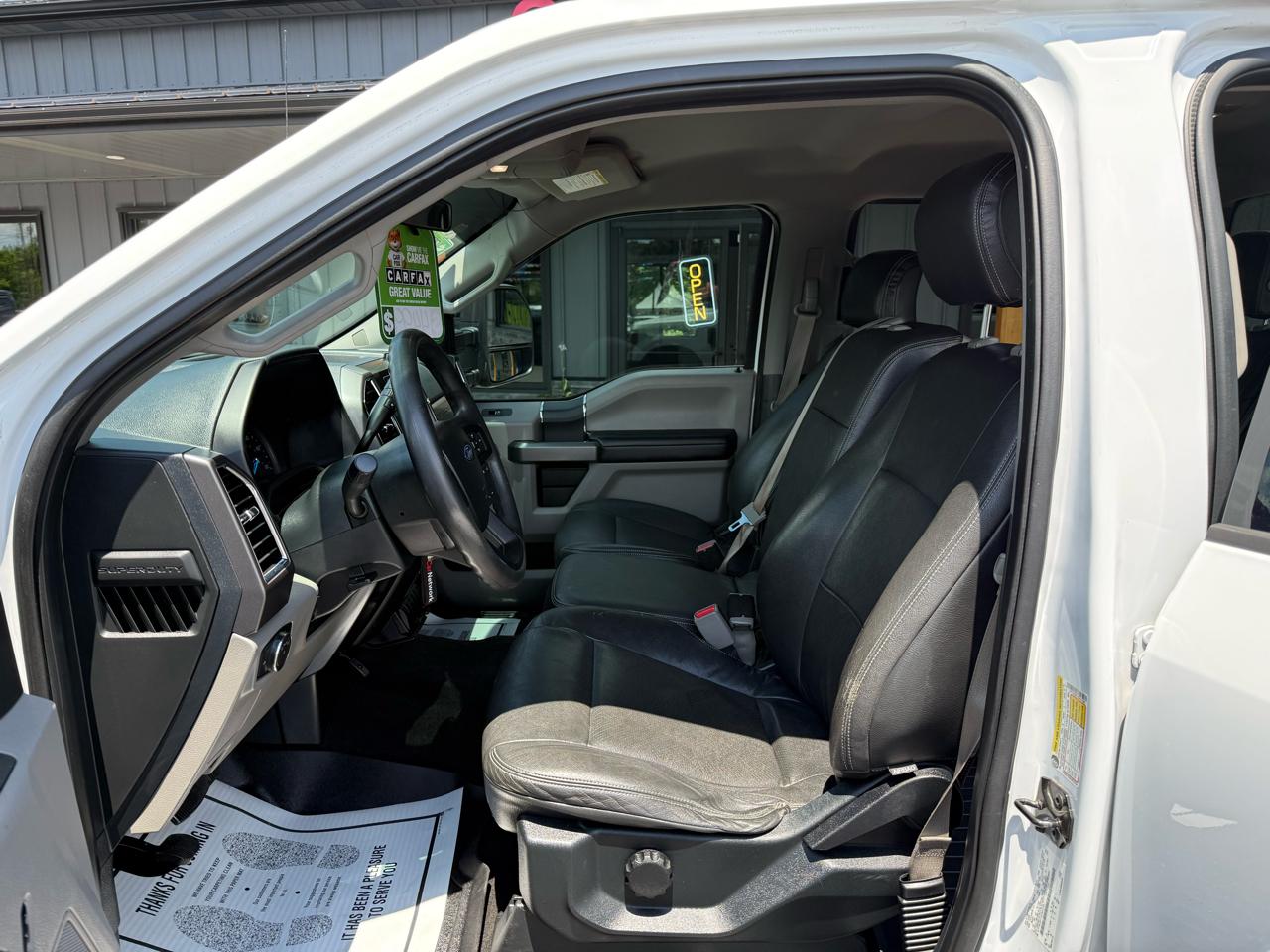 Ford F-250 SD Lariat Crew Cab 4WD 2017