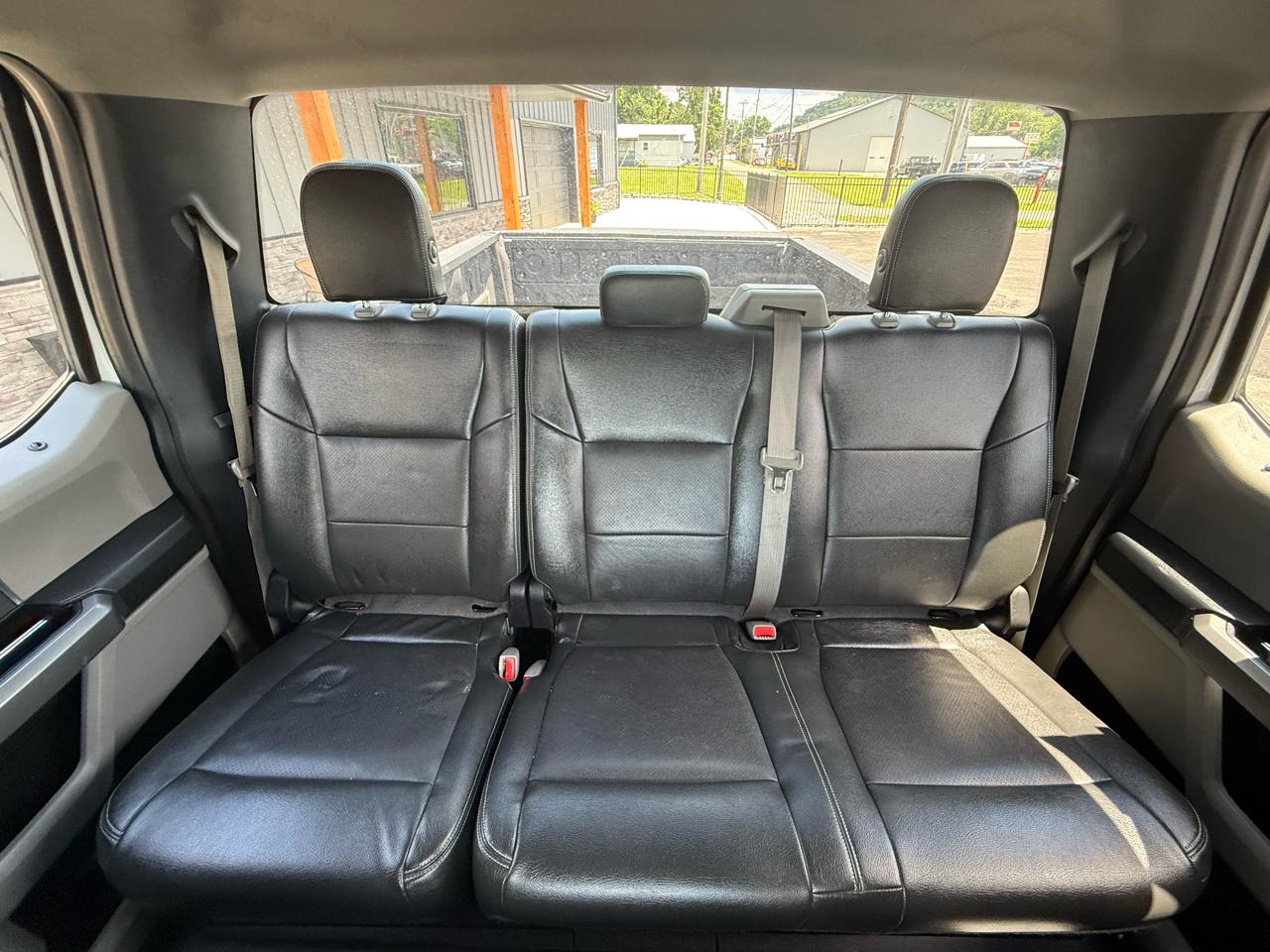 Ford F-250 SD Lariat Crew Cab 4WD 2017