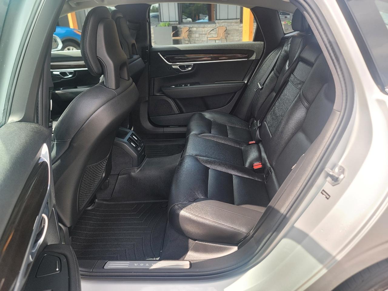 Volvo S90 T6 Momentum AWD 2019