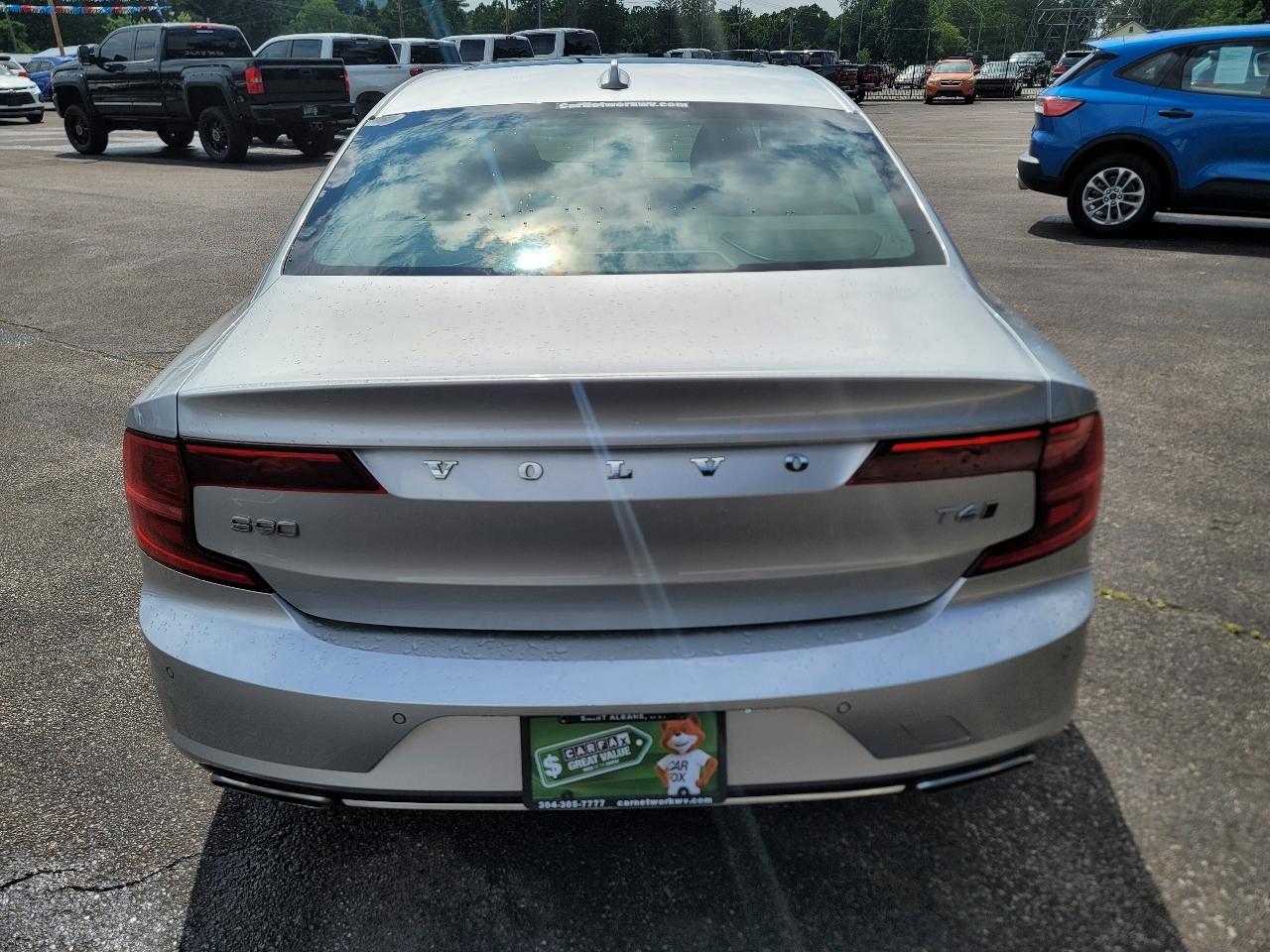 Volvo S90 T6 Momentum AWD 2019