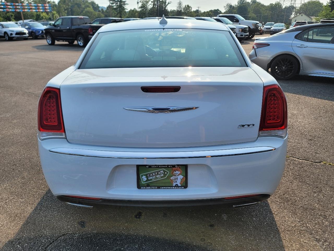 Chrysler 300 Touring 2018