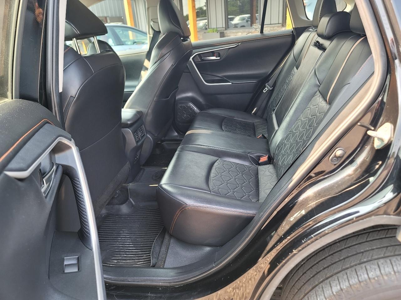 Toyota RAV4 Adventure AWD 2019