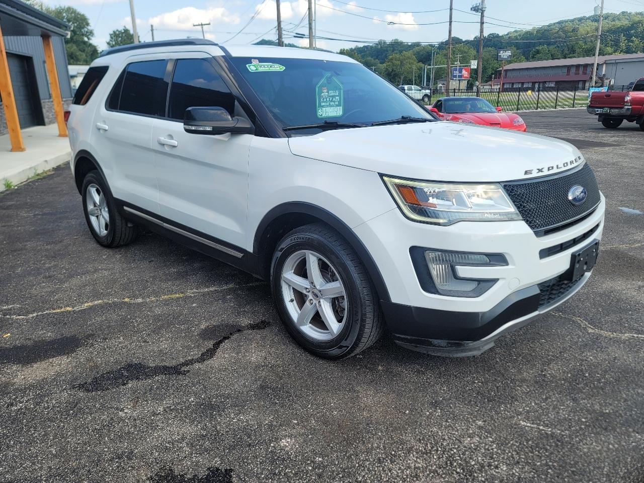 Ford Explorer XLT 4WD 2017