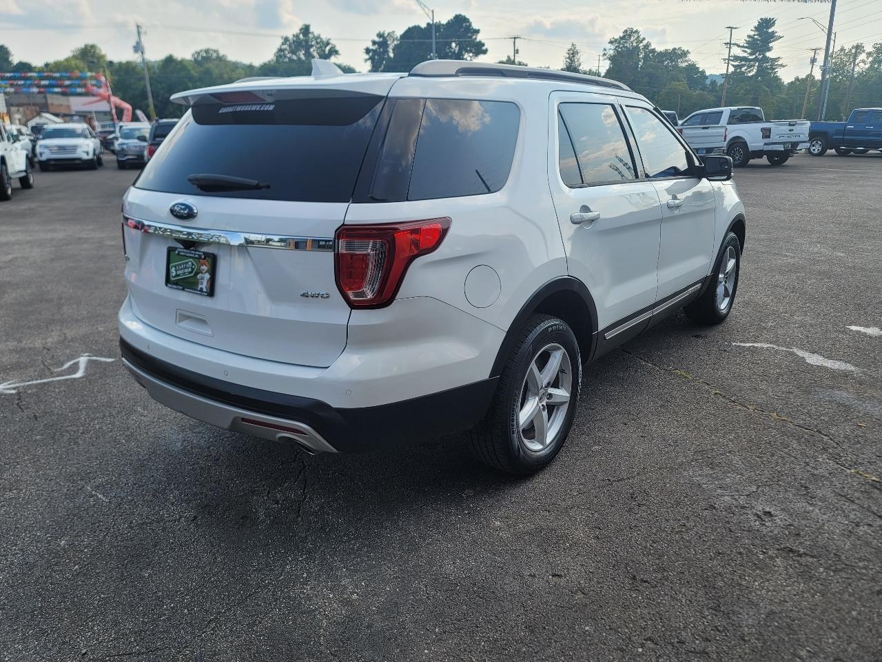 Ford Explorer XLT 4WD 2017