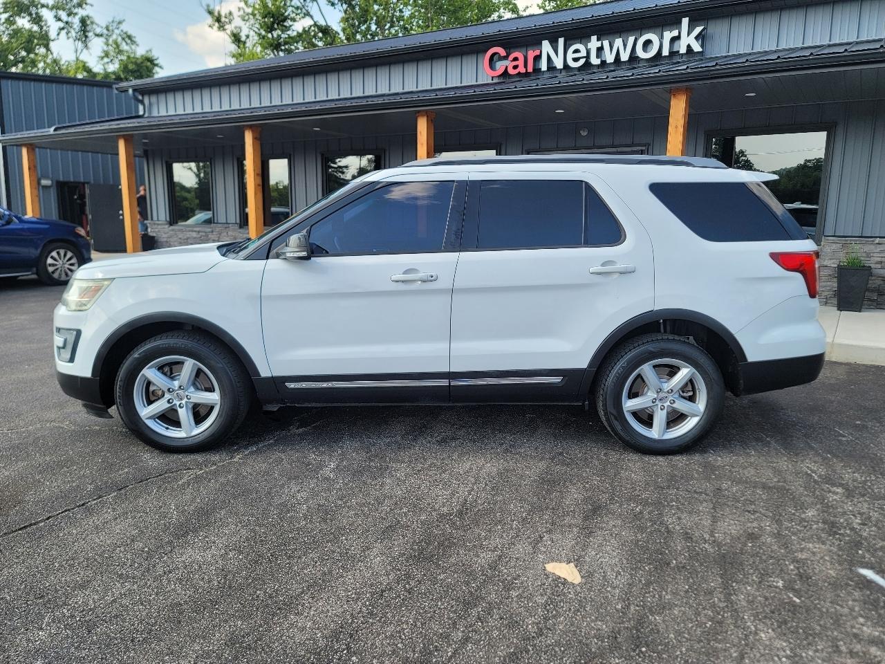 Ford Explorer XLT 4WD 2017