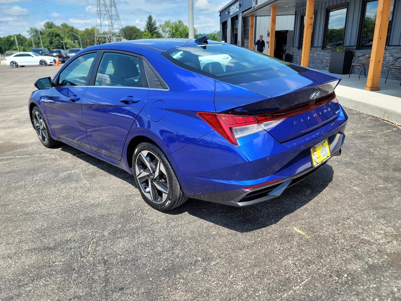 Hyundai Elantra Limited 2023