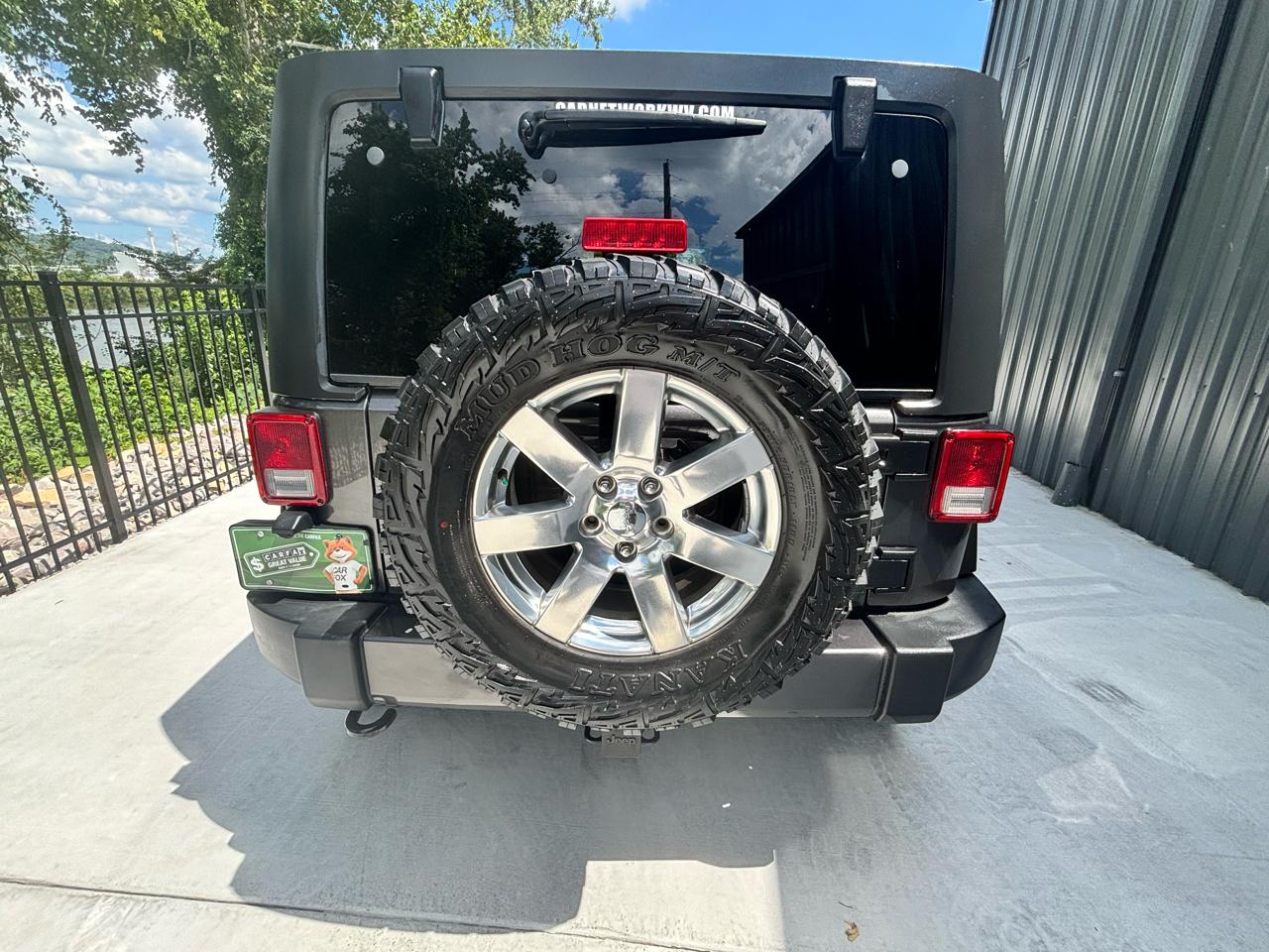 Jeep Wrangler Unlimited Sahara 4WD 2017