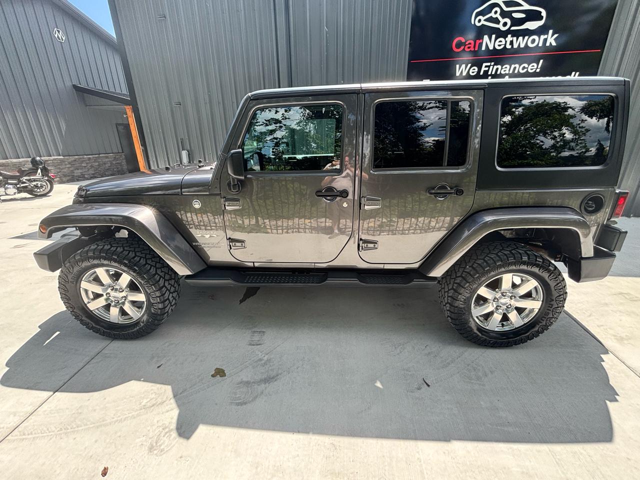 Jeep Wrangler Unlimited Sahara 4WD 2017