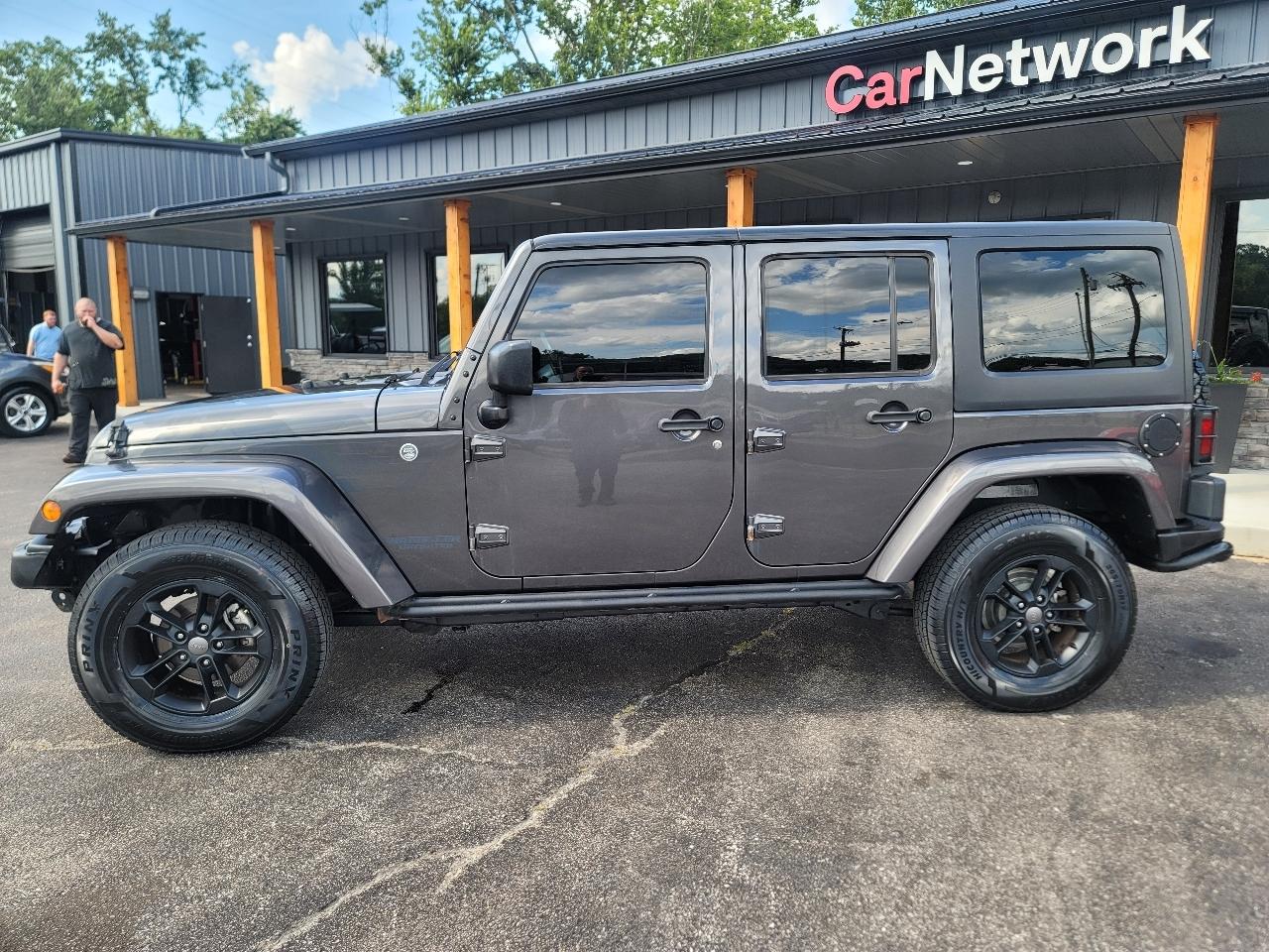 Jeep Wrangler Unlimited Sahara 4WD 2017