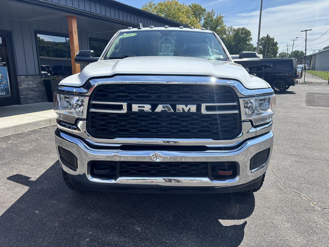 RAM 2500 Tradesman Crew Cab SWB 4WD 2020