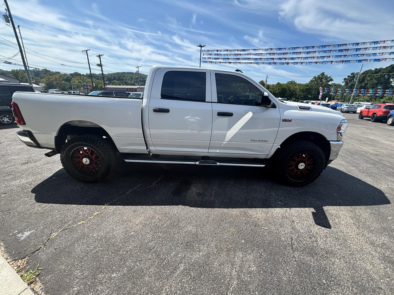 RAM 2500 Tradesman Crew Cab SWB 4WD 2020
